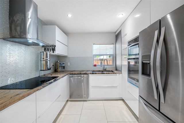 2212 NE COACHMAN ROAD, Clearwater, FL 33765