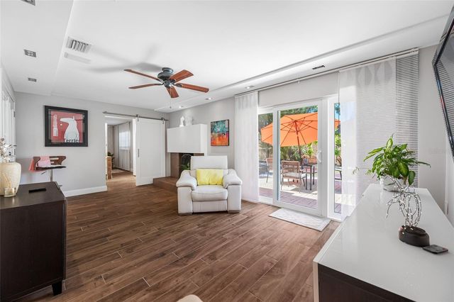 2212 NE COACHMAN ROAD, Clearwater, FL 33765