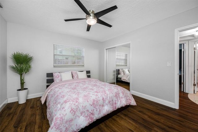 2212 NE COACHMAN ROAD, Clearwater, FL 33765