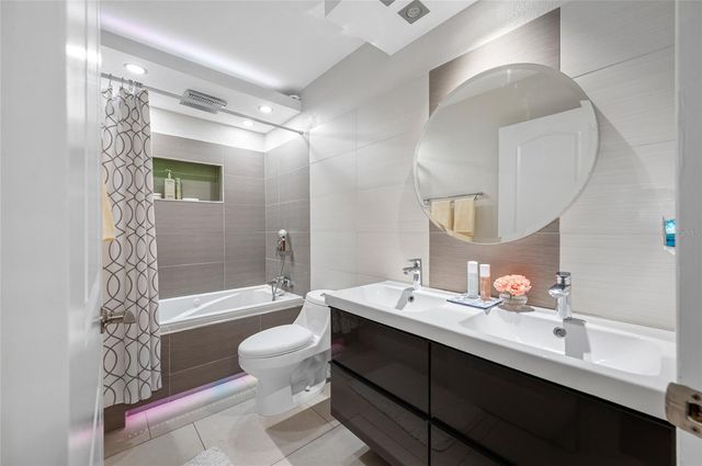 2212 NE COACHMAN ROAD, Clearwater, FL 33765