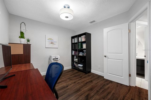 2212 NE COACHMAN ROAD, Clearwater, FL 33765