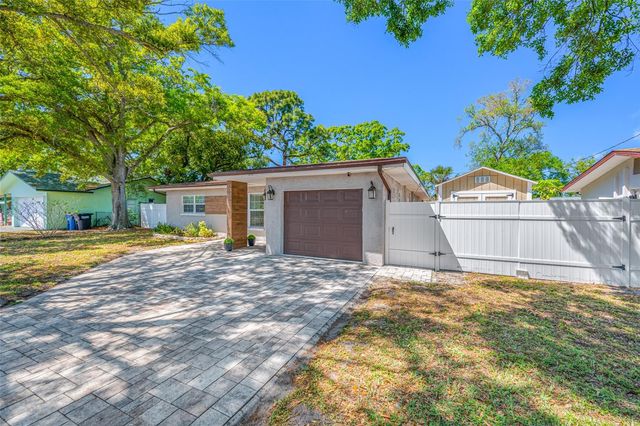 2212 NE COACHMAN ROAD, Clearwater, FL 33765
