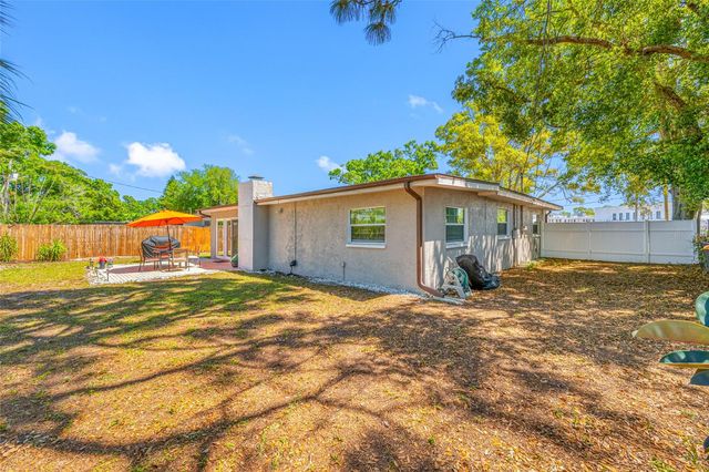 2212 NE COACHMAN ROAD, Clearwater, FL 33765