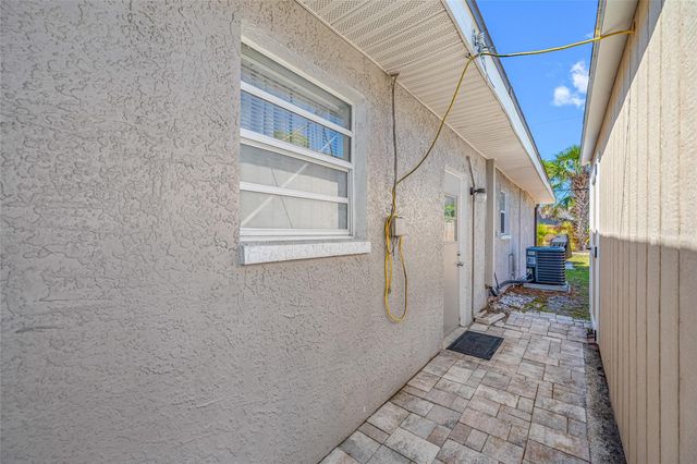 2212 NE COACHMAN ROAD, Clearwater, FL 33765