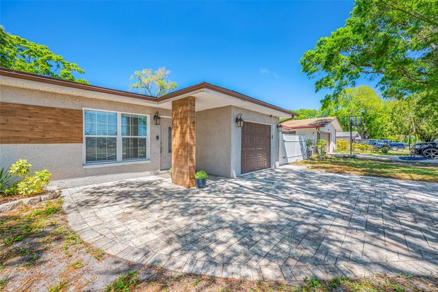 2212 NE COACHMAN ROAD, Clearwater, FL 33765