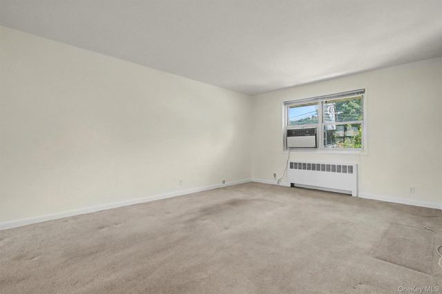 20 Dehaven Drive 2E, Yonkers, NY 10703