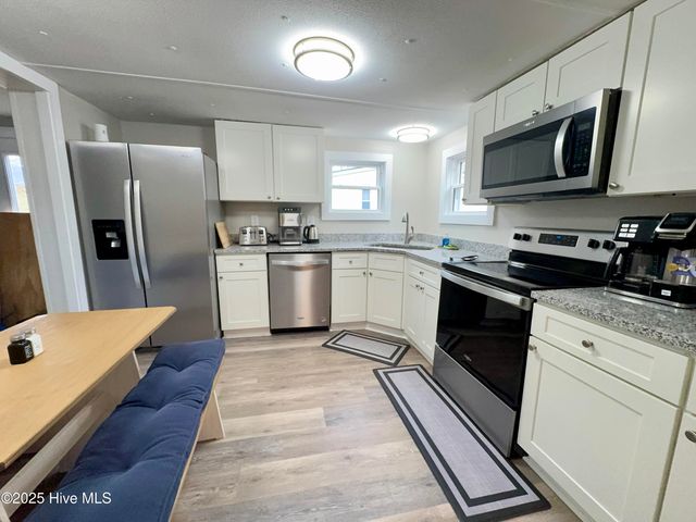 182 West Island Trail, Hertford, NC 27944