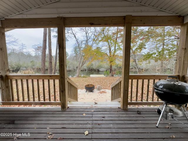 182 West Island Trail, Hertford, NC 27944