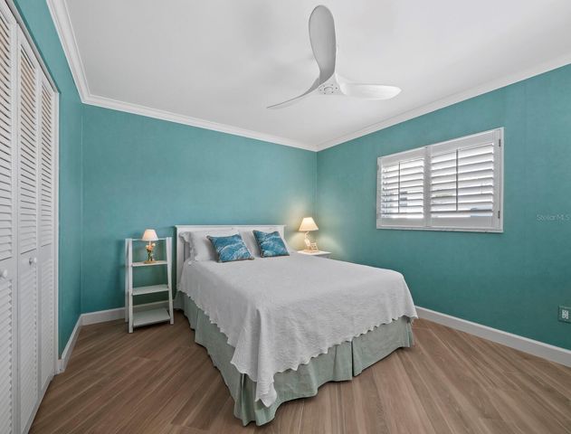 1336 BENJAMIN FRANKLIN DRIVE 2A, Sarasota, FL 34236