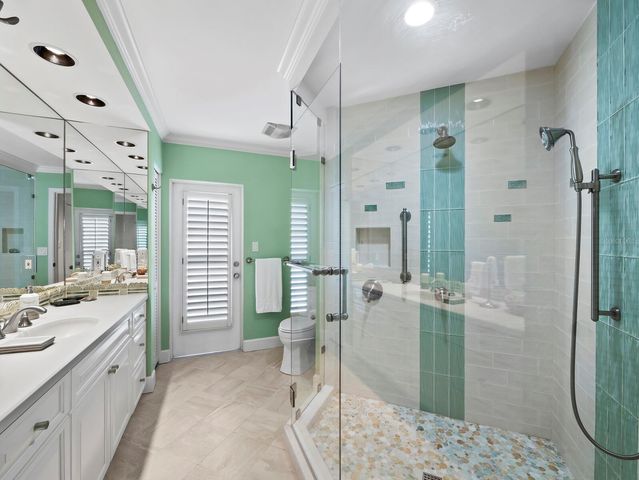 1336 BENJAMIN FRANKLIN DRIVE 2A, Sarasota, FL 34236