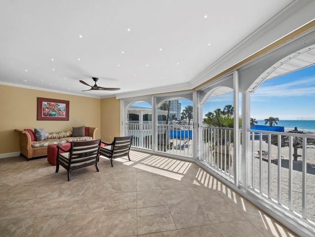 1336 BENJAMIN FRANKLIN DRIVE 2A, Sarasota, FL 34236