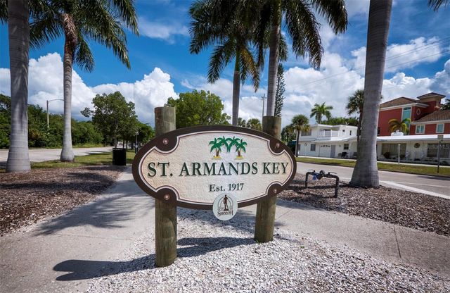 1336 BENJAMIN FRANKLIN DRIVE 2A, Sarasota, FL 34236
