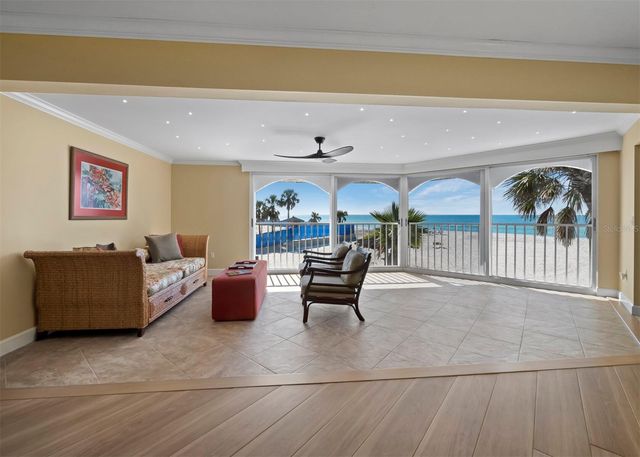 1336 BENJAMIN FRANKLIN DRIVE 2A, Sarasota, FL 34236