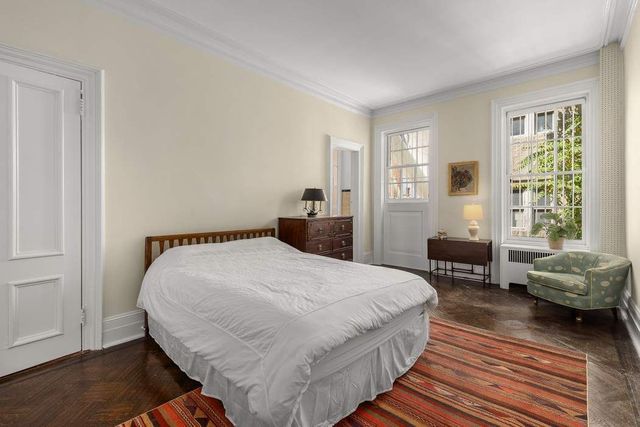 27 E 73rd Street, New York City, NY 10021