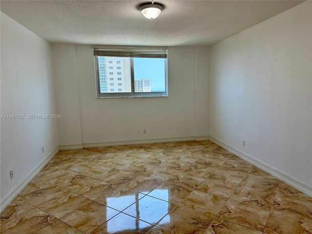19380 Collins Avenue 802, Sunny Isles Beach, FL 33160