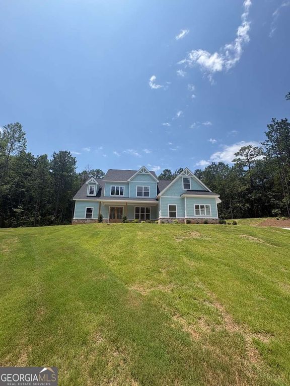 158 Rivers Edge Drive, Forsyth, GA 31029