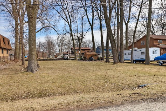 609 Monterrey Terrace, Mchenry, IL 60050