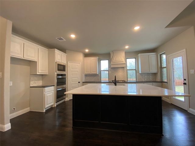 550 Aldred Street, Greenville, TX 75401