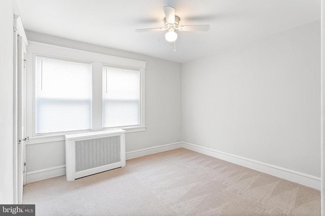 523 COLLINGDALE AVE, Collingdale, PA 19023