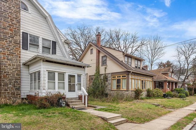 523 COLLINGDALE AVE, Collingdale, PA 19023