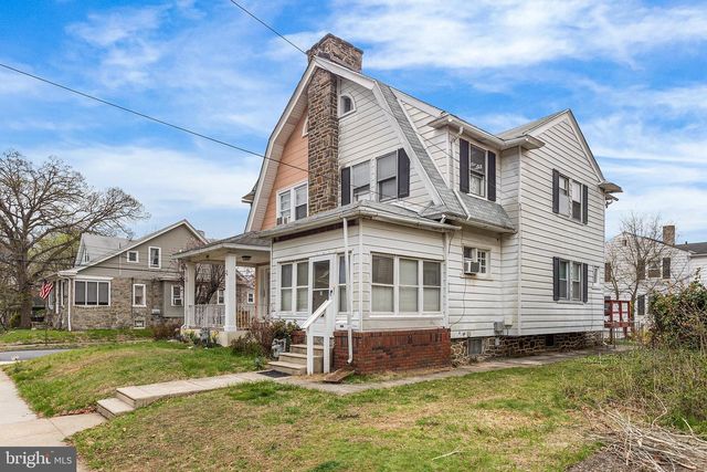 523 COLLINGDALE AVE, Collingdale, PA 19023