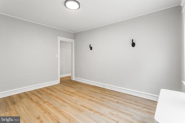 523 COLLINGDALE AVE, Collingdale, PA 19023