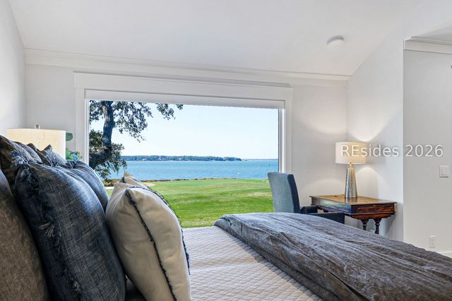 41 Lighthouse Ln, Hilton Head Island, SC 29928