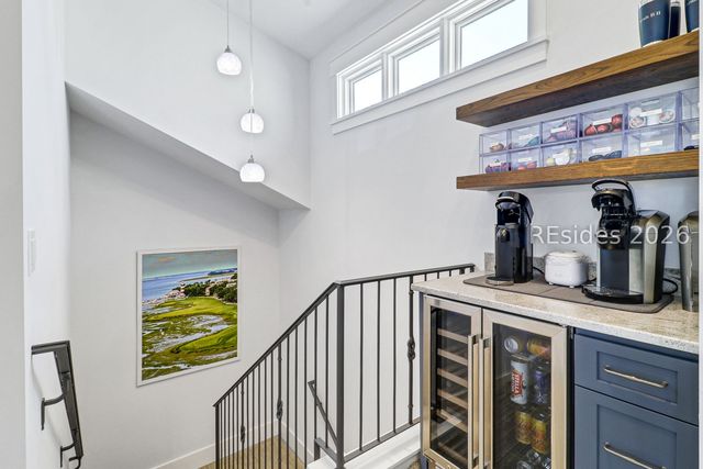 41 Lighthouse Ln, Hilton Head Island, SC 29928