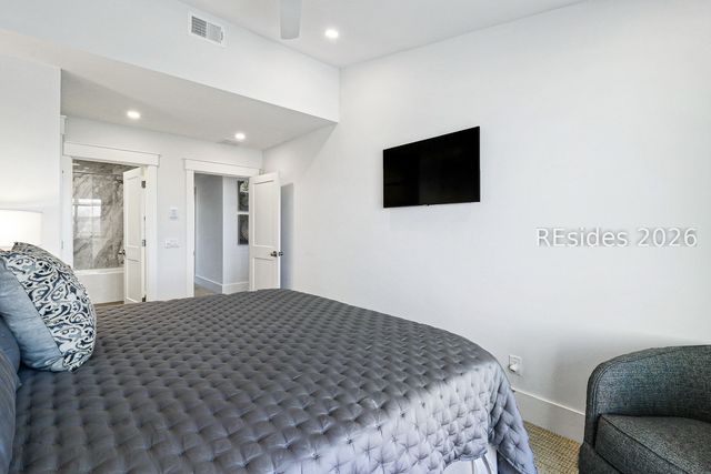 41 Lighthouse Ln, Hilton Head Island, SC 29928