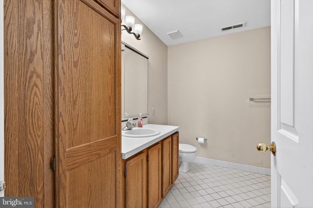 4202 WALTHAM CT, Yardley, PA 19067