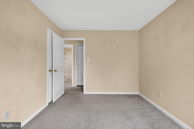 4202 WALTHAM CT, Yardley, PA 19067