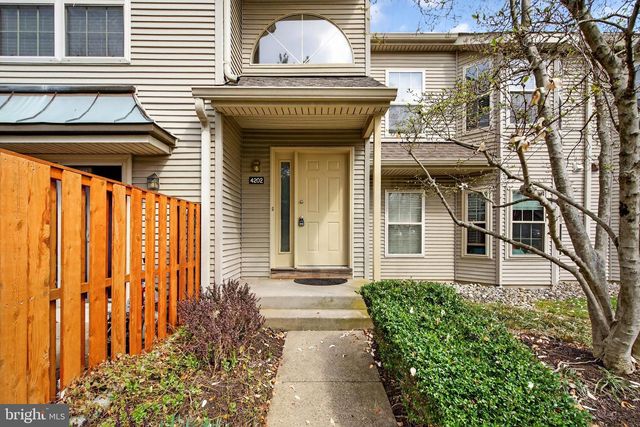 4202 WALTHAM CT, Yardley, PA 19067