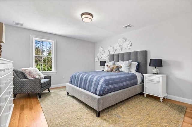 18 Preservation Way, Plymouth, MA 02360