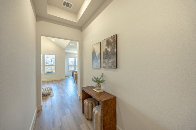 5200 Helmick Avenue, Fort Worth, TX 76107