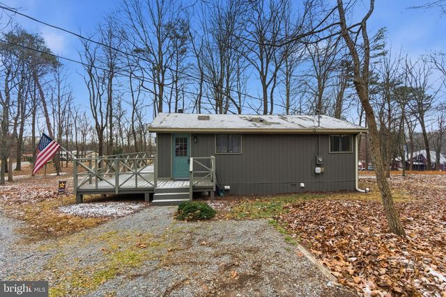 15 ONEIDA TRL, Hedgesville, WV 25427