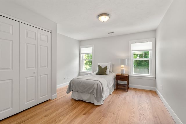 189 Conant St 189, Concord, MA 01742