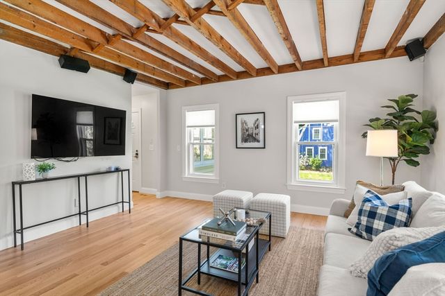 189 Conant St 189, Concord, MA 01742
