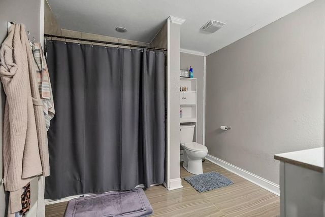 200 W 2nd Street, Garden City, MO 64747