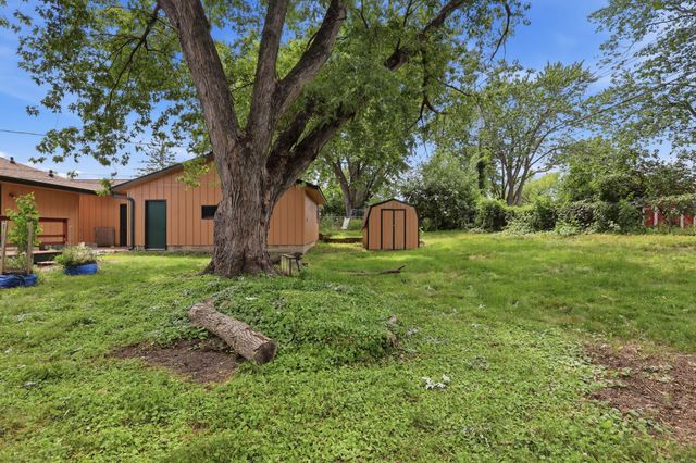 9440 Park Avenue S, Bloomington, MN 55420