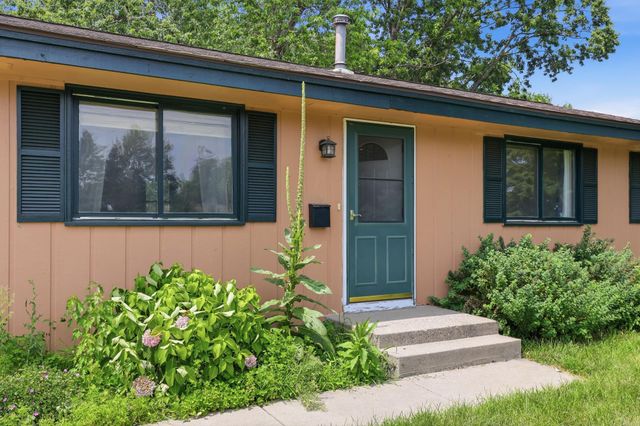 9440 Park Avenue S, Bloomington, MN 55420