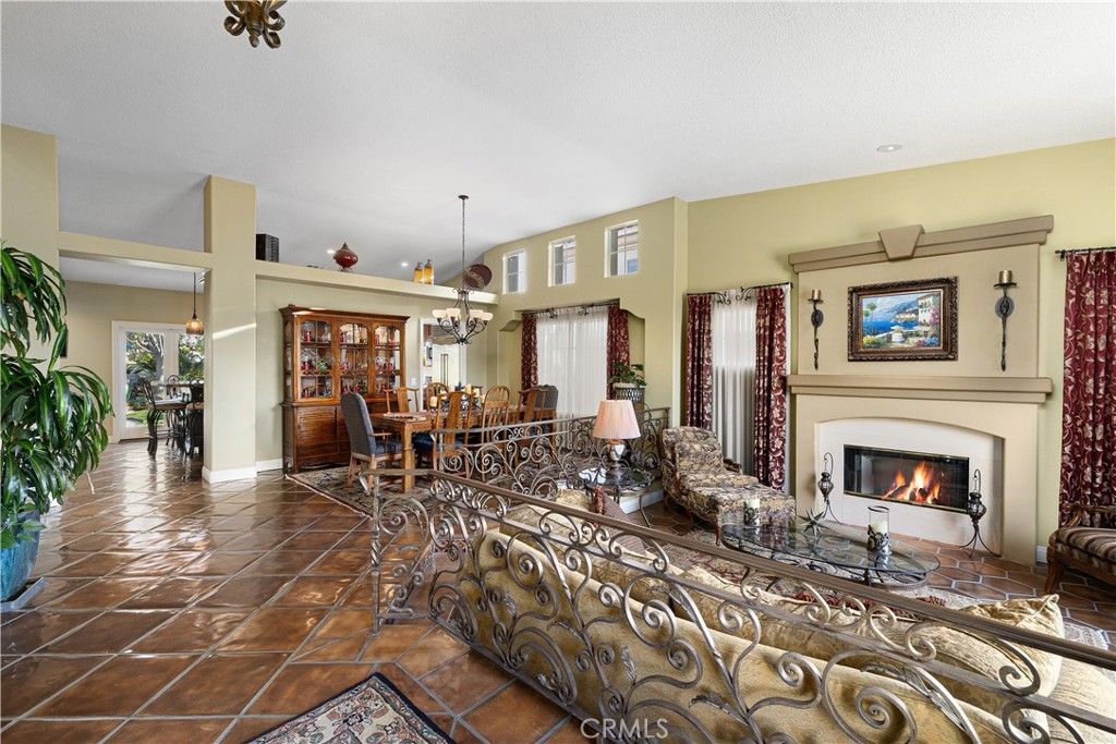 Image 12 of property listing at 5376 Edgewood Drive, La Verne, CA 91750