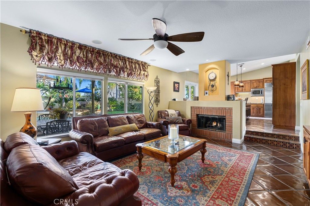 Image 24 of property listing at 5376 Edgewood Drive, La Verne, CA 91750