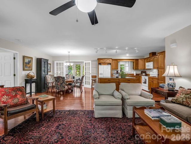 144 Old Homeplace Lane, Mills River, NC 28759