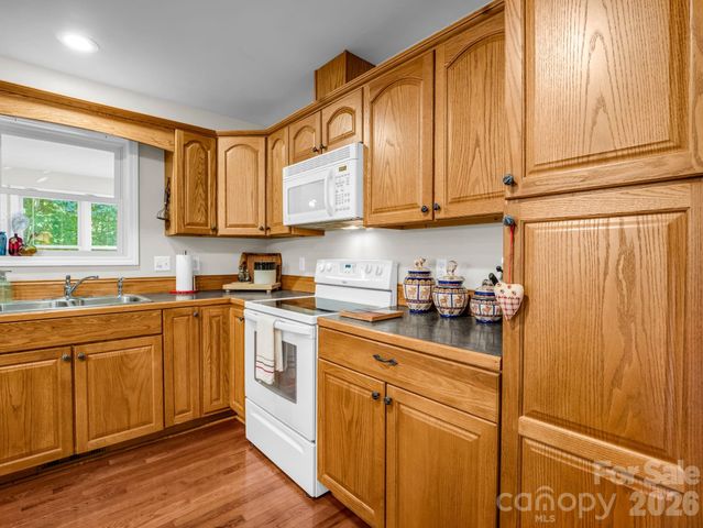 144 Old Homeplace Lane, Mills River, NC 28759