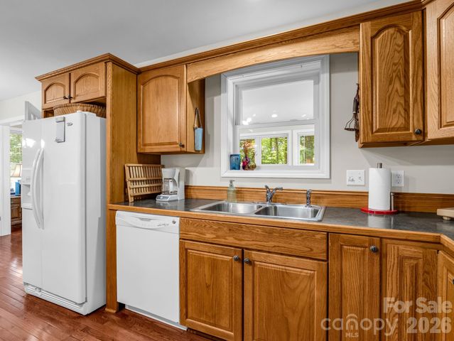 144 Old Homeplace Lane, Mills River, NC 28759