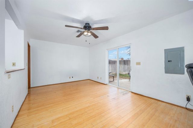 4209 W John Day Place, Kennewick, WA 99336