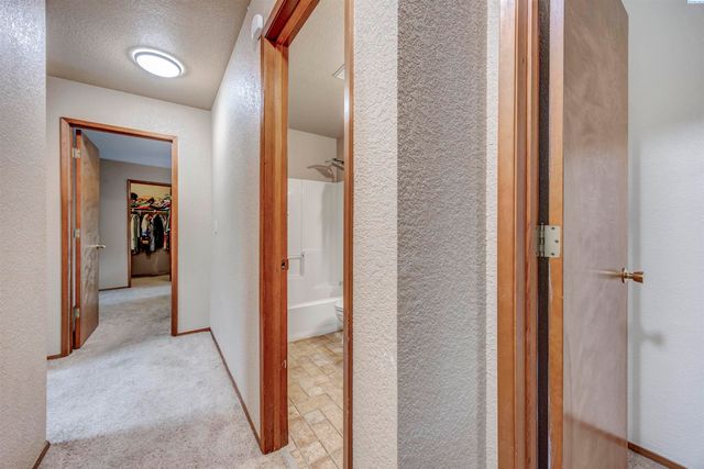 4209 W John Day Place, Kennewick, WA 99336