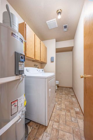 4209 W John Day Place, Kennewick, WA 99336