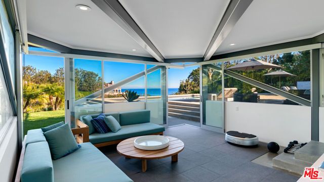 28827 Grayfox Street, Malibu, CA 90265