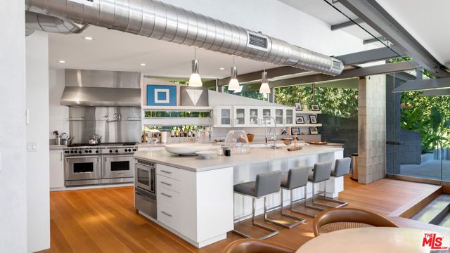 28827 Grayfox Street, Malibu, CA 90265